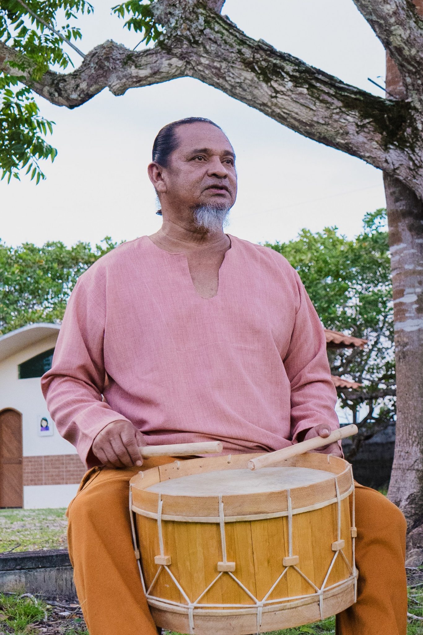 O som da Amazônia de Paulo Bastos em show no Itaú Cultural revistaprosaversoearte.com - O som da Amazônia de Paulo Bastos em show no Itaú Cultural