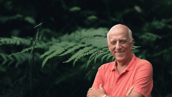 Viajando com música, uma crônica instigante de Rubem Alves