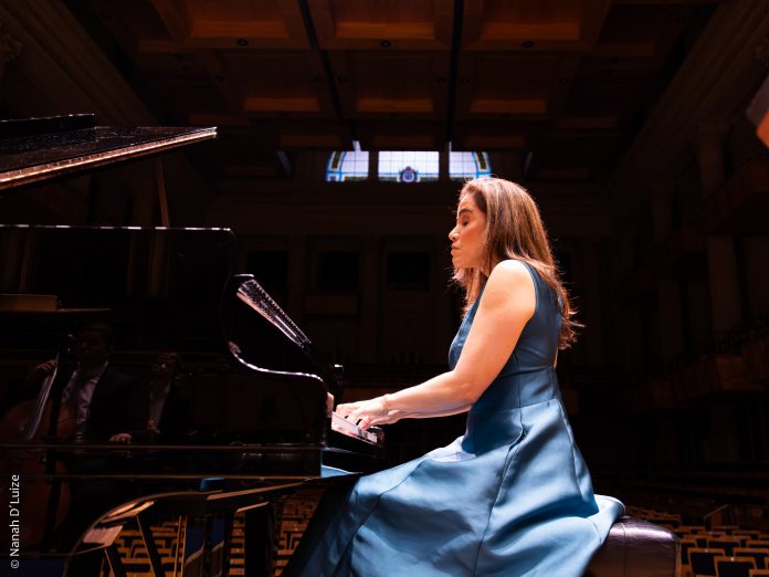 Sala Cecília Meireles apresenta Simone Leitão, de Scarlatti a Villa-Lobos