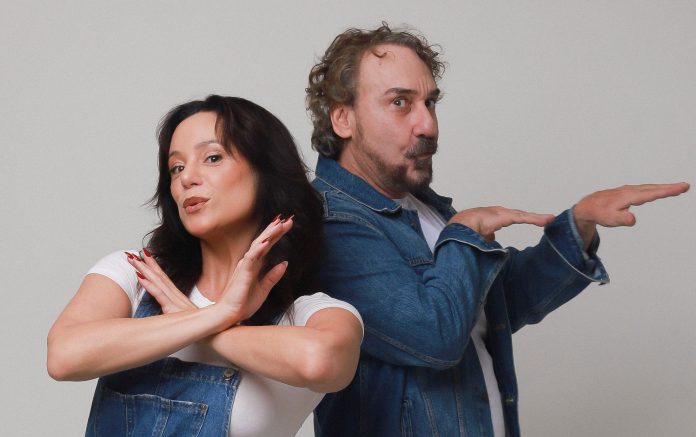 Espetáculo ‘Cala a Boca e Me Beija’ estreia temporada no Teatro Vannucci, no Shopping da Gávea