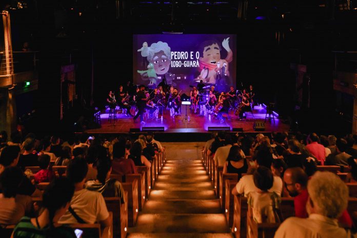 Teatro B32 recebe o espetáculo ‘Pedro e o Lobo-Guará: um concerto didático brasileiro’