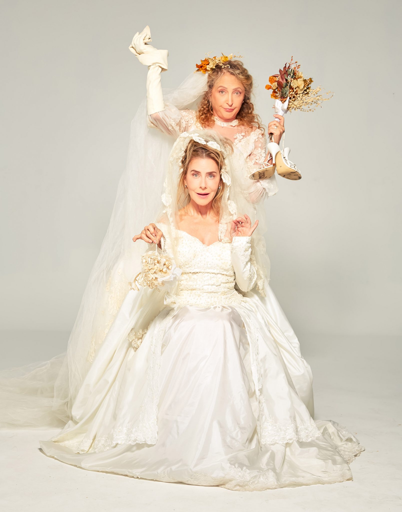 Espetáculo 'Duas Irmãs & Um Casamento' estreia temporada no Teatro dos Quatro revistaprosaversoearte.com - Espetáculo 'Duas Irmãs & Um Casamento' estreia temporada no Teatro dos Quatro