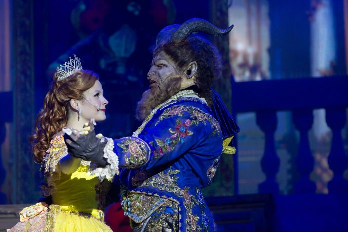 Espetáculo ‘A Bela e a Fera – O Musical’ reestreia no palco do Teatro B32