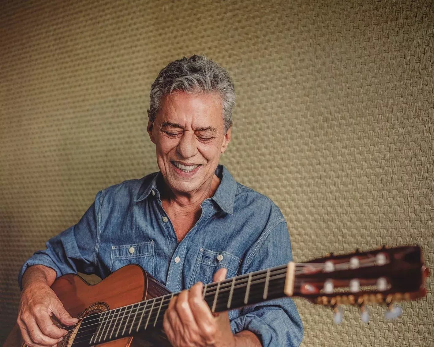 revistaprosaversoearte.com - Apesar de você | Chico Buarque