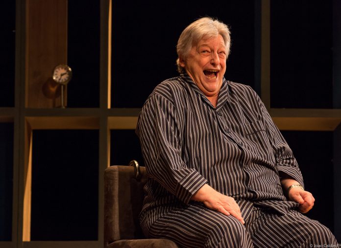 Espetáculo ‘O Pai’ com Fulvio Stefanini estreia temporada no Teatro Uol