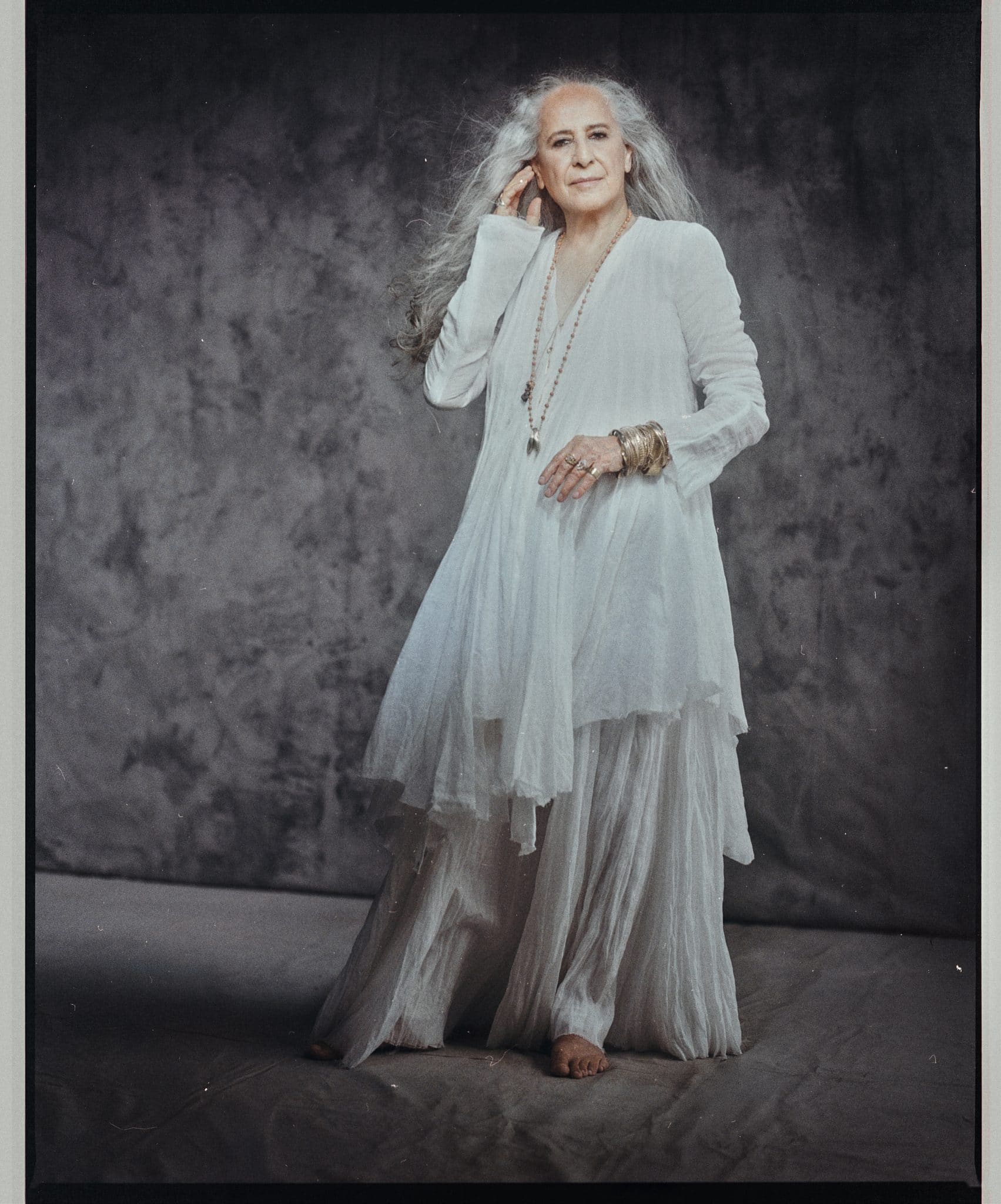 Maria Bethânia celebra 60 anos de carreira com shows especiais revistaprosaversoearte.com - Maria Bethânia celebra 60 anos de carreira com shows especiais