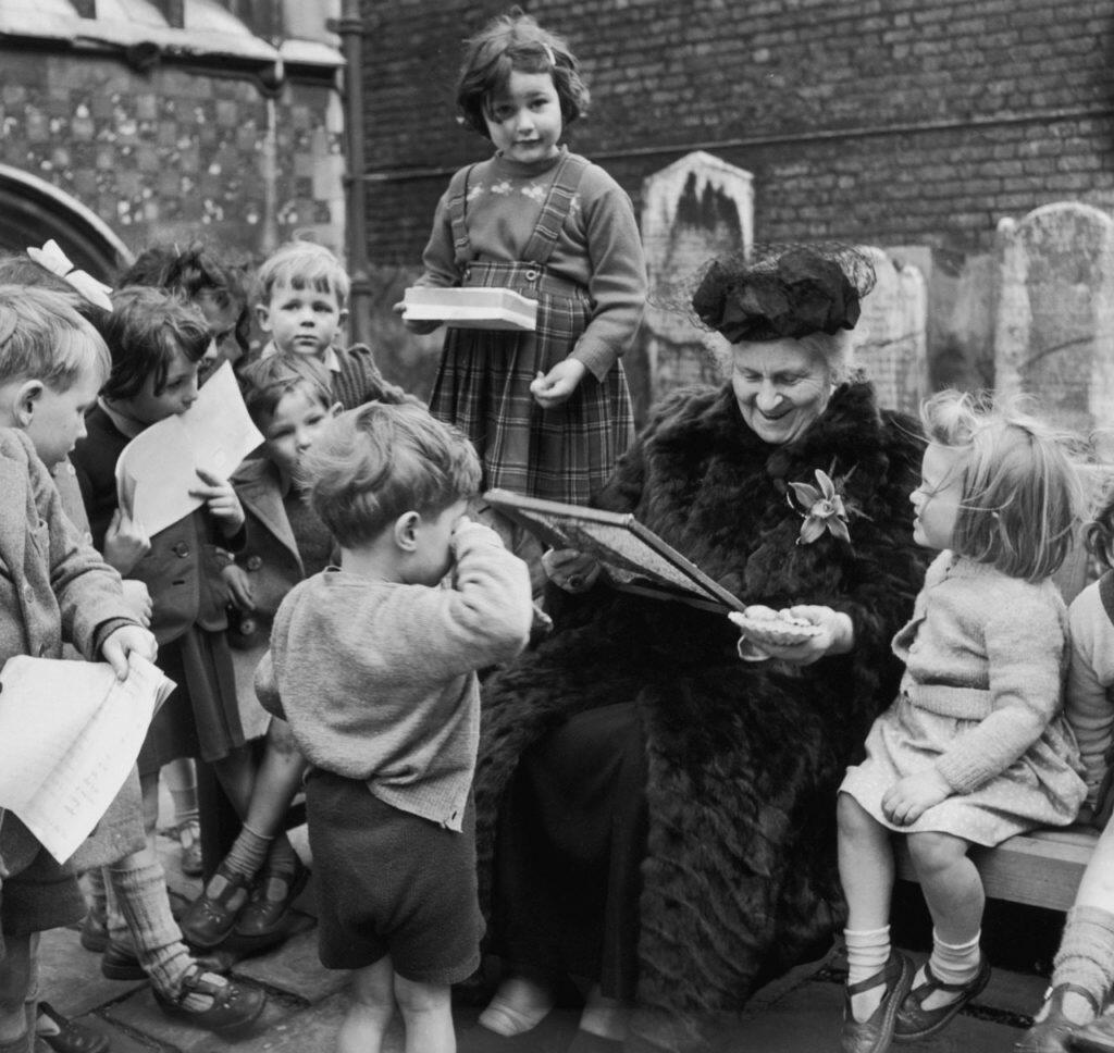 revistaprosaversoearte.com - Maria Montessori - Uma vida dedicada à educação e às crianças