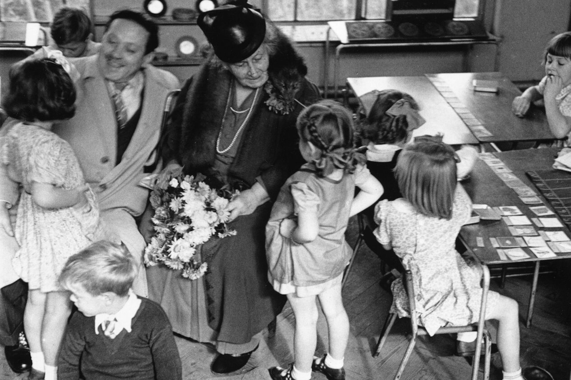 revistaprosaversoearte.com - Maria Montessori - Uma vida dedicada à educação e às crianças