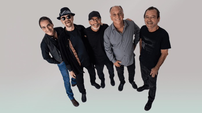 The Fevers celebram “60 anos de sucesso” no Clube Português em Niterói