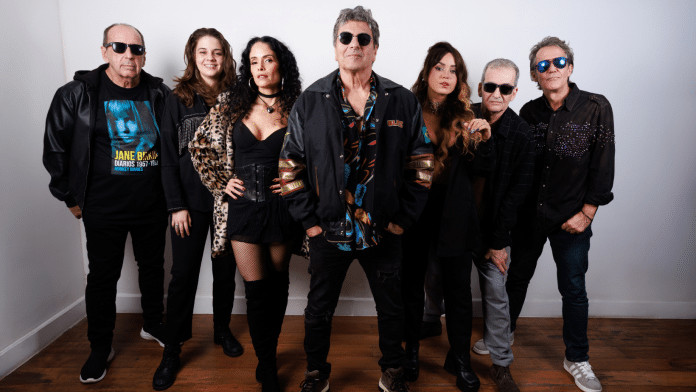 Blitz revela influências musicais em novo álbum ‘NuDusOutros’