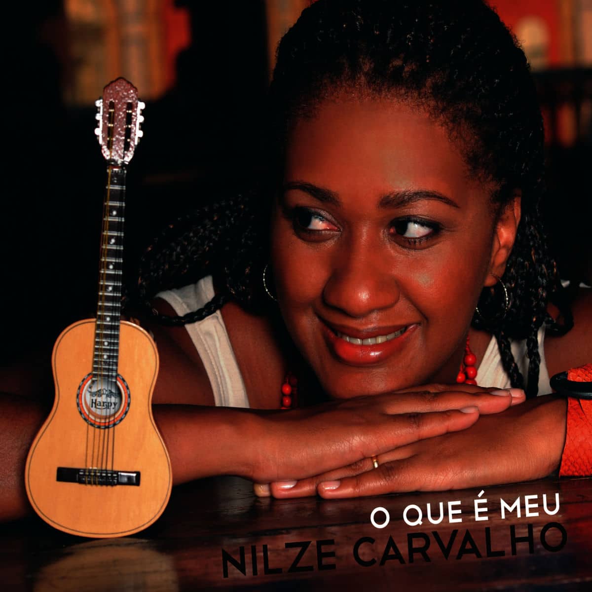 Nilze Carvalho - uma discografia (com ficha técnica) revistaprosaversoearte.com - Nilze Carvalho - uma discografia (com ficha técnica)