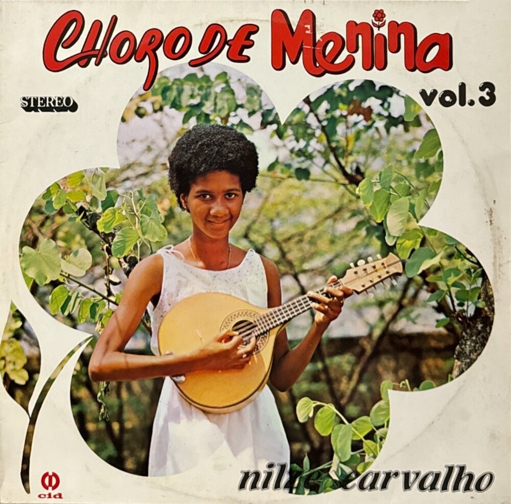 Nilze Carvalho - uma discografia (com ficha técnica) revistaprosaversoearte.com - Nilze Carvalho - uma discografia (com ficha técnica)