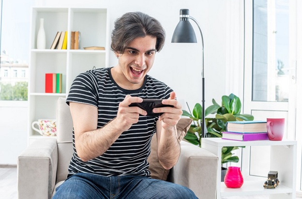 Gaming no Telemóvel: O Galaxy S25 Ultra Supera os Anteriores nos Jogos Pesados? revistaprosaversoearte.com - Gaming no Telemóvel: O Galaxy S25 Ultra Supera os Anteriores nos Jogos Pesados?