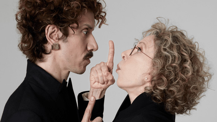Espetáculo com Marília Gabriela e Theodoro Cochrane é prorrogado no Teatro Porto