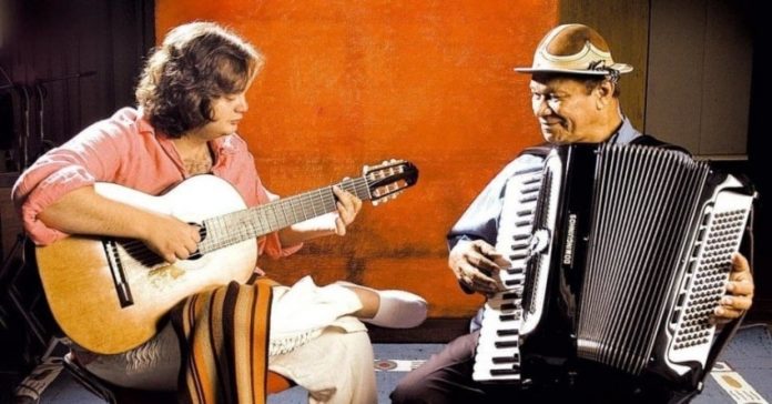 Álbum ‘Yamandu + Dominguinhos – Lado B’ | Yamandu Costa e Dominguinhos