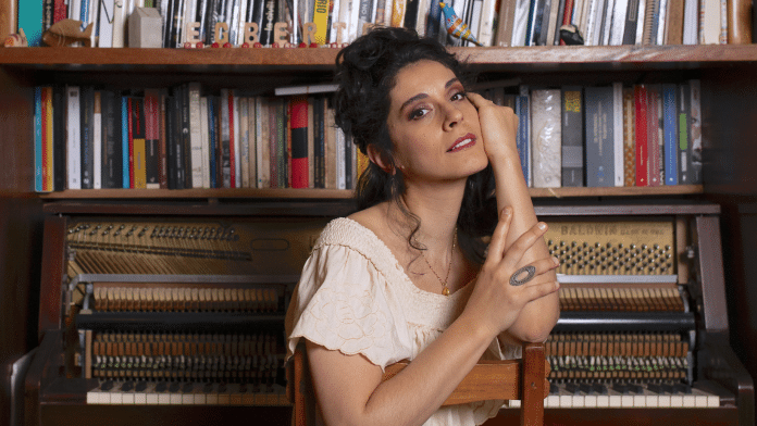 Teatro Rival Petrobras recebe Bianca Gismonti Trio no show ‘Gismonti 70’