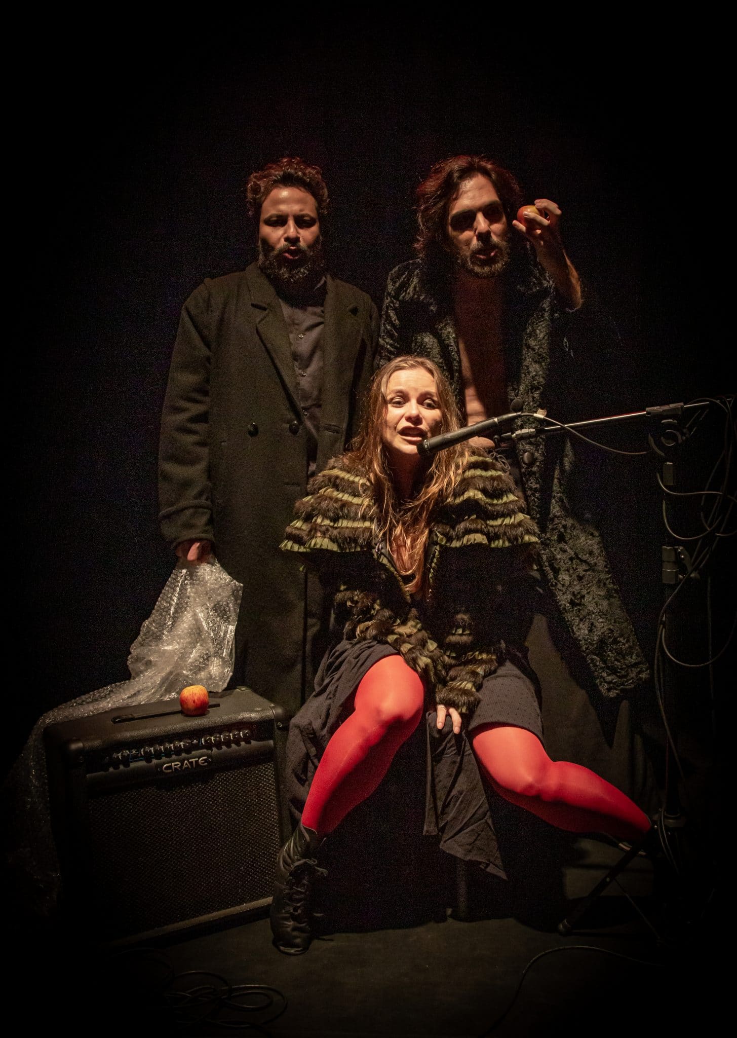 revistaprosaversoearte.com - Espet&aacute;culo 'Auto do Fim do Tempo' estreia temporada no Teatro Man&aacute;s Laborat&oacute;rio