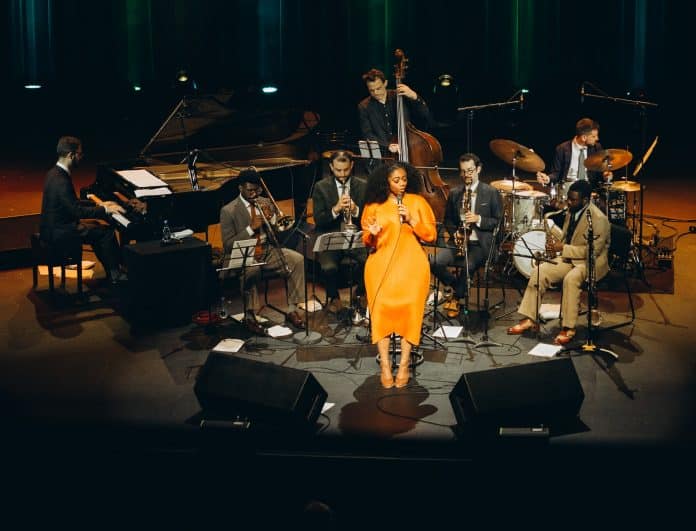 Samara Joy estreia série Queremos! Jazz com show arrebatador no Vivo Rio