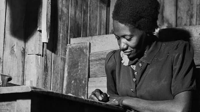 Literatura negra brasileira: guardiã da memória e reinvenção da vida, por Paulo Baía
