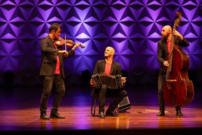 Série Sala em Movimento | A dança do Tango Revirado na Sala Cecilia Meireles