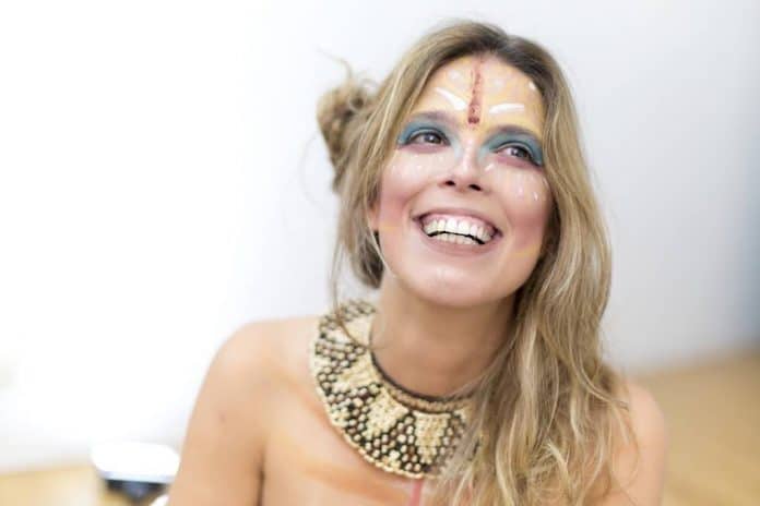 Projeto ‘MPB Ano Zero’ lança 10º single ‘Cheiro de Mato’ | Camila Costa