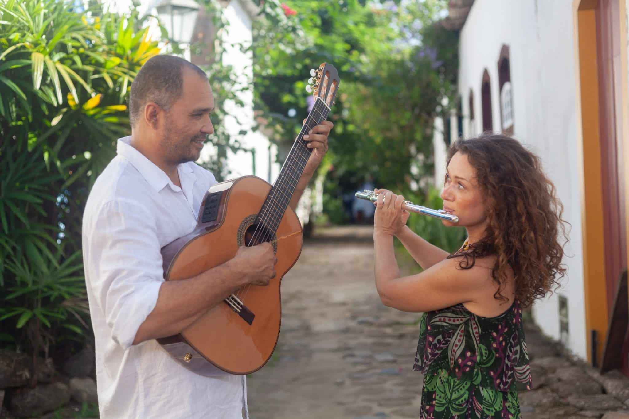 revistaprosaversoearte.com - Duo de Choro Cinema Mudo lan&ccedil;a &aacute;lbum 'Choro: o ritmo do Brasil'