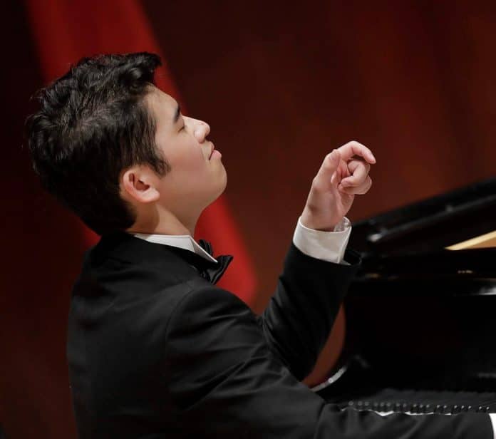 Sala Cecília Meireles | Prelúdios de Chopin são o destaque do recital de JJ Jun Li Bui