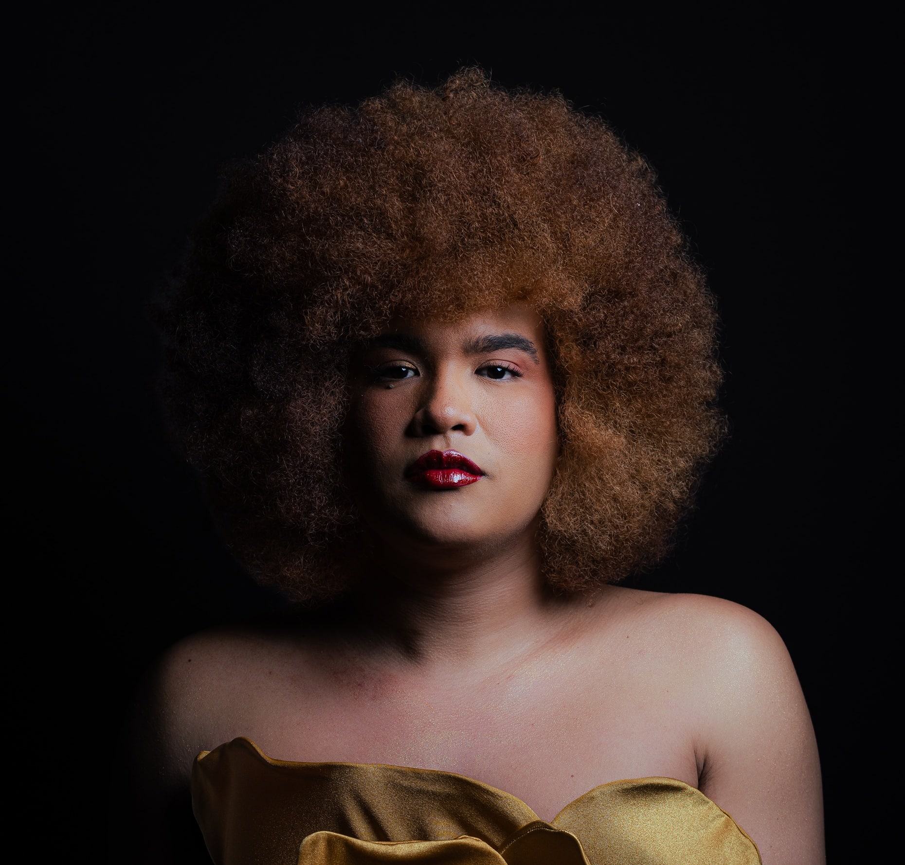 revistaprosaversoearte.com - Ju Santtos lan&ccedil;a seu primeiro EP 'Sobre o Amor'