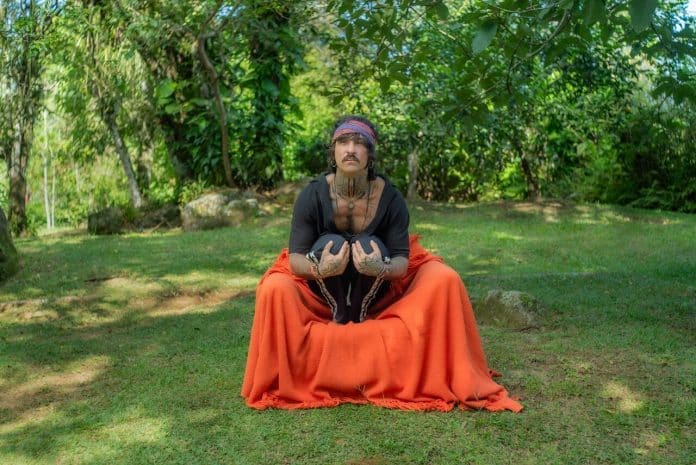 Kauan Calazans: Do underground carioca aos palcos internacionais