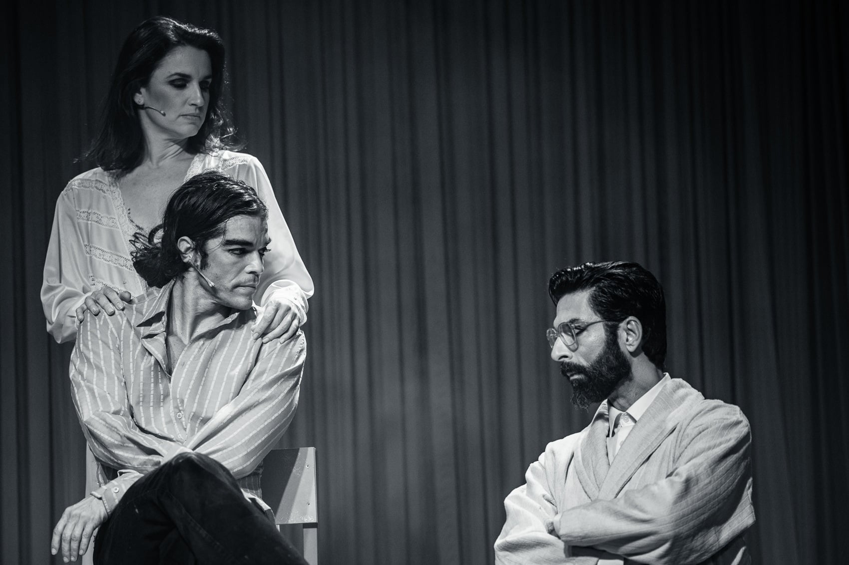 revistaprosaversoearte.com - Espet&aacute;culo 'Ney Matogrosso &ndash; Homem com H' no Teatro Porto