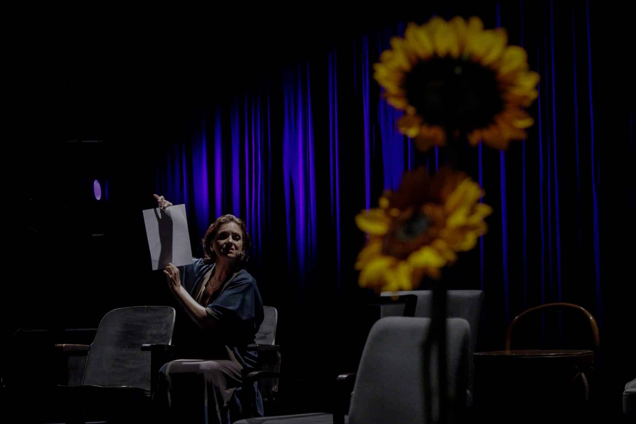 revistaprosaversoearte.com - Companhia Ensaio Aberto apresenta 'Palavras', na Sala S&eacute;rgio Britto, no Armaz&eacute;m da Utopia