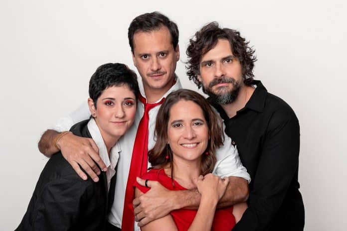 Uma homenagem no tom certo, por Aquiles Rique Reis