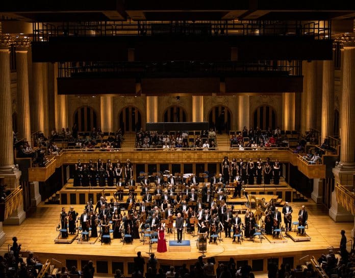 Osesp interpreta ‘Minha pátria’, de Bedrich Smetana, sob a regência de Jac van Steen