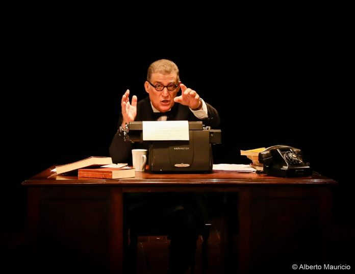 Giuseppe Oristanio revive Guimarães Rosa em curta temporada de ‘Pormenor de Ausência’, no Teatro Vannucci