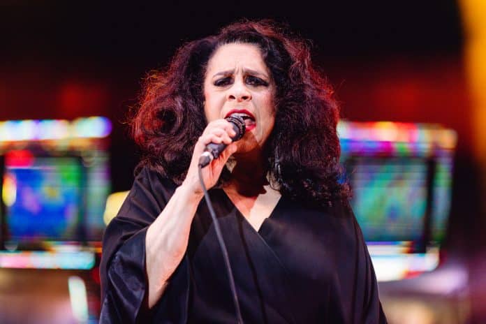Álbum ‘As Várias Pontas de uma Estrela (Ao Vivo no Coala)’ | Gal Costa (Biscoito Fino, 2025)