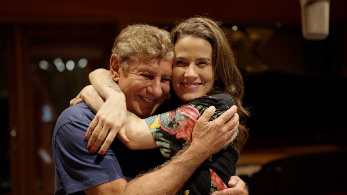 Flávio Venturini e Ana Cañas lançam single ‘Tudo o Que Você Podia Ser’