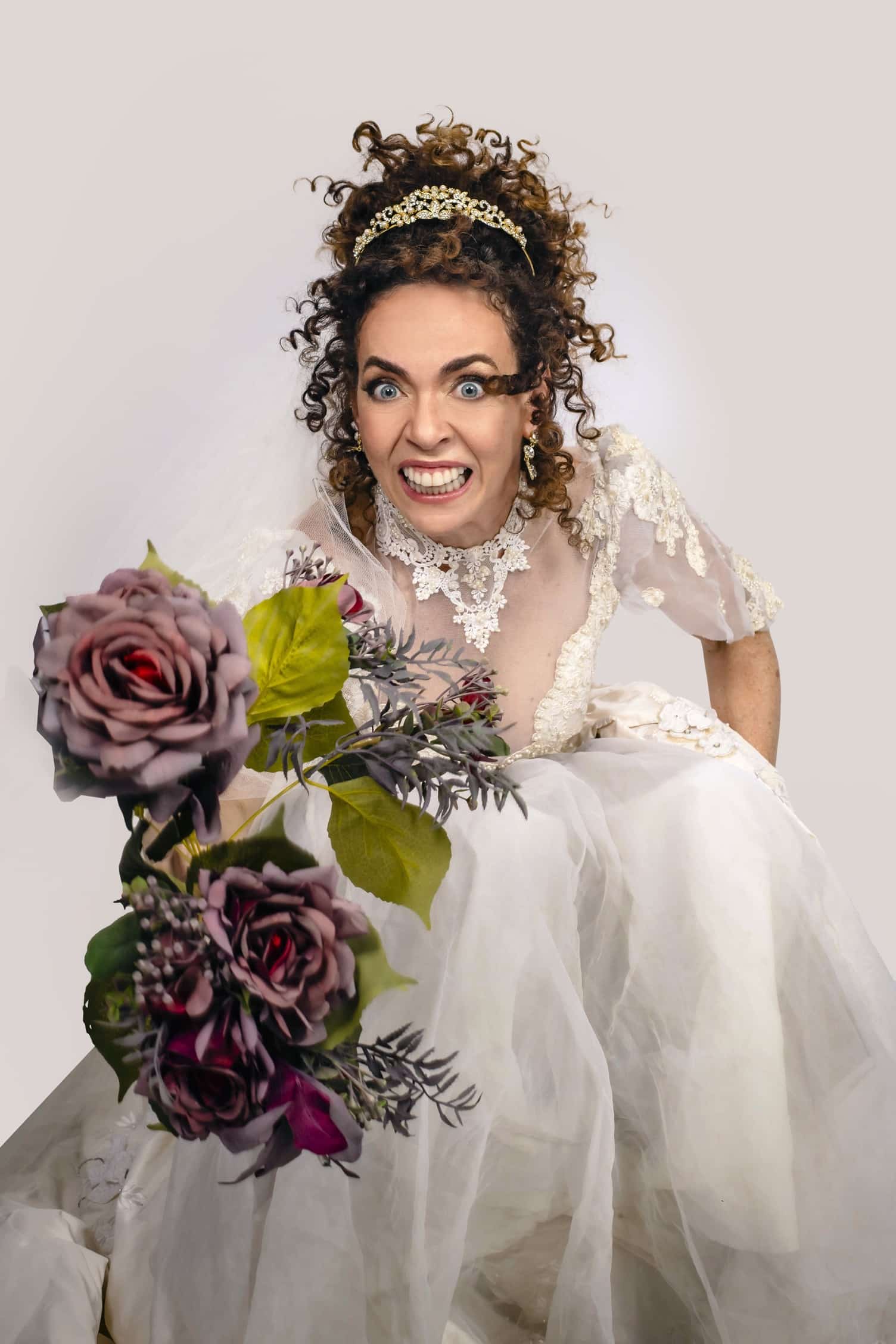 revistaprosaversoearte.com - Laila Garin estreia a com&eacute;dia 'M&uacute;sicas que fiz em seu nome' no Teatro Adolpho Bloch