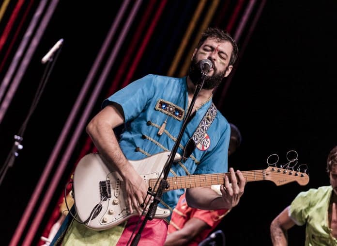 Bloco do Sargento Pimenta sobe ao palco do Teatro Carlos Gomes