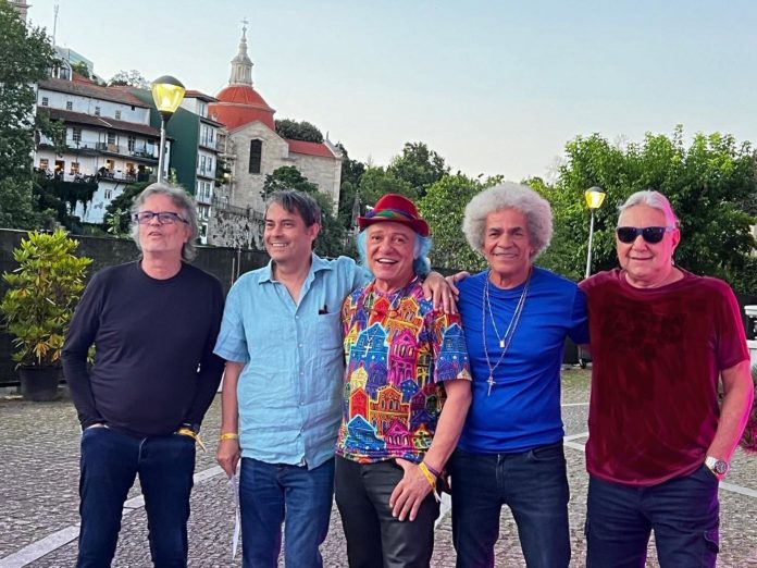 A Cor do Som faz show na Brava Arena Jockey, no Rio de Janeiro