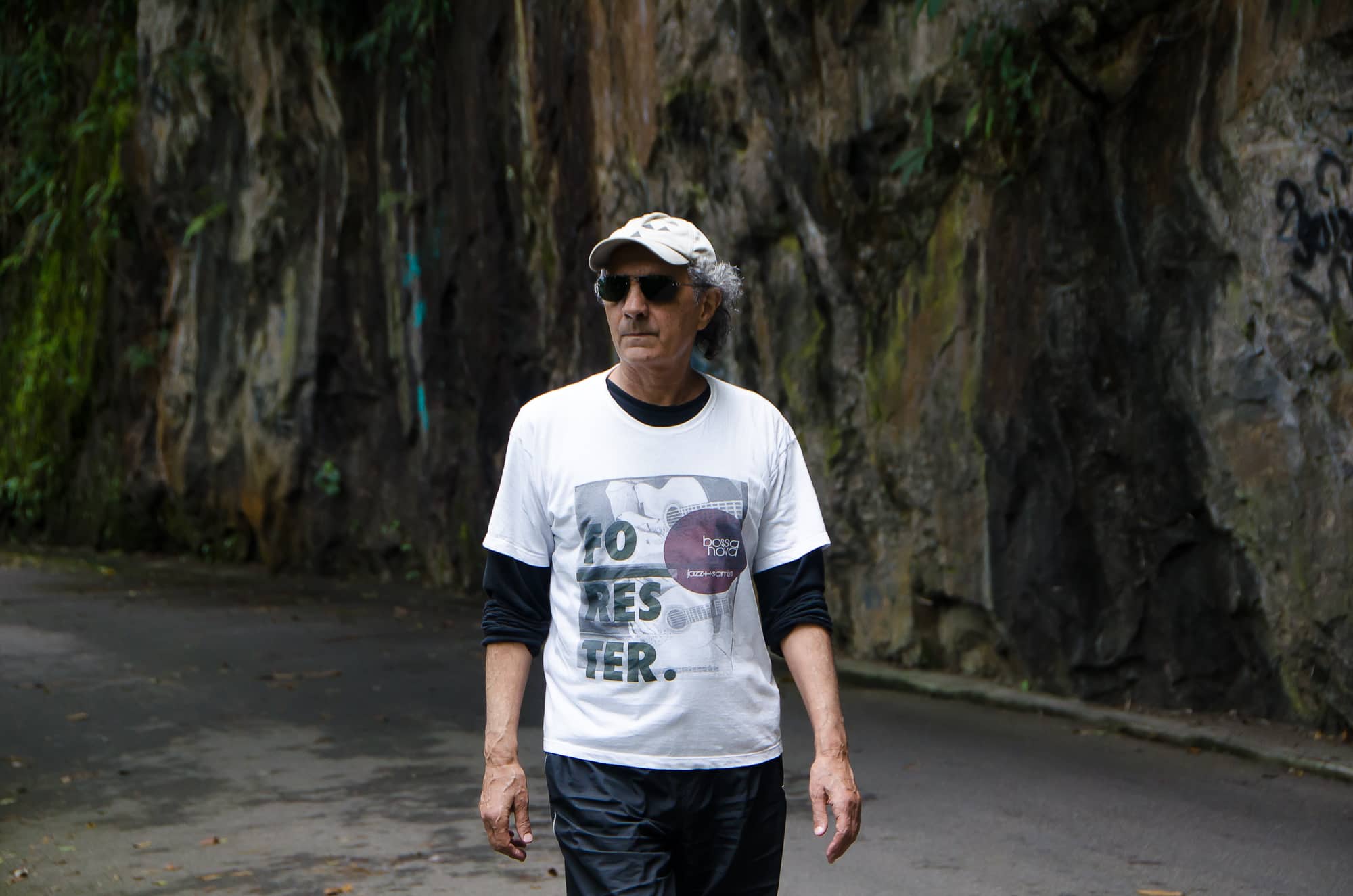 revistaprosaversoearte.com - Ocupa&ccedil;&atilde;o Po&eacute;tica faz homenagem a Abel Silva: 50 Anos dedicados &agrave; palavra escrita, falada e cantada