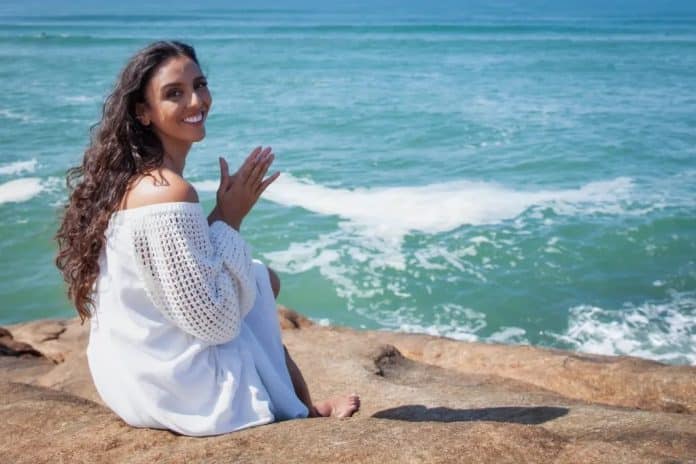 Projeto ‘MPB Ano Zero’ lança 17º single ‘Flor de Maracujá’ | Aline Paes e Bondesom
