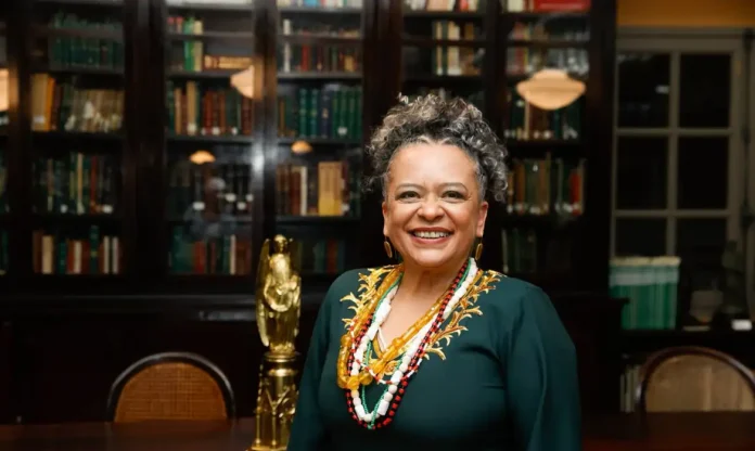 Ana Maria Gonçalves é a 1ª mulher negra a ingressar na Academia Brasileira de Letras – ABL