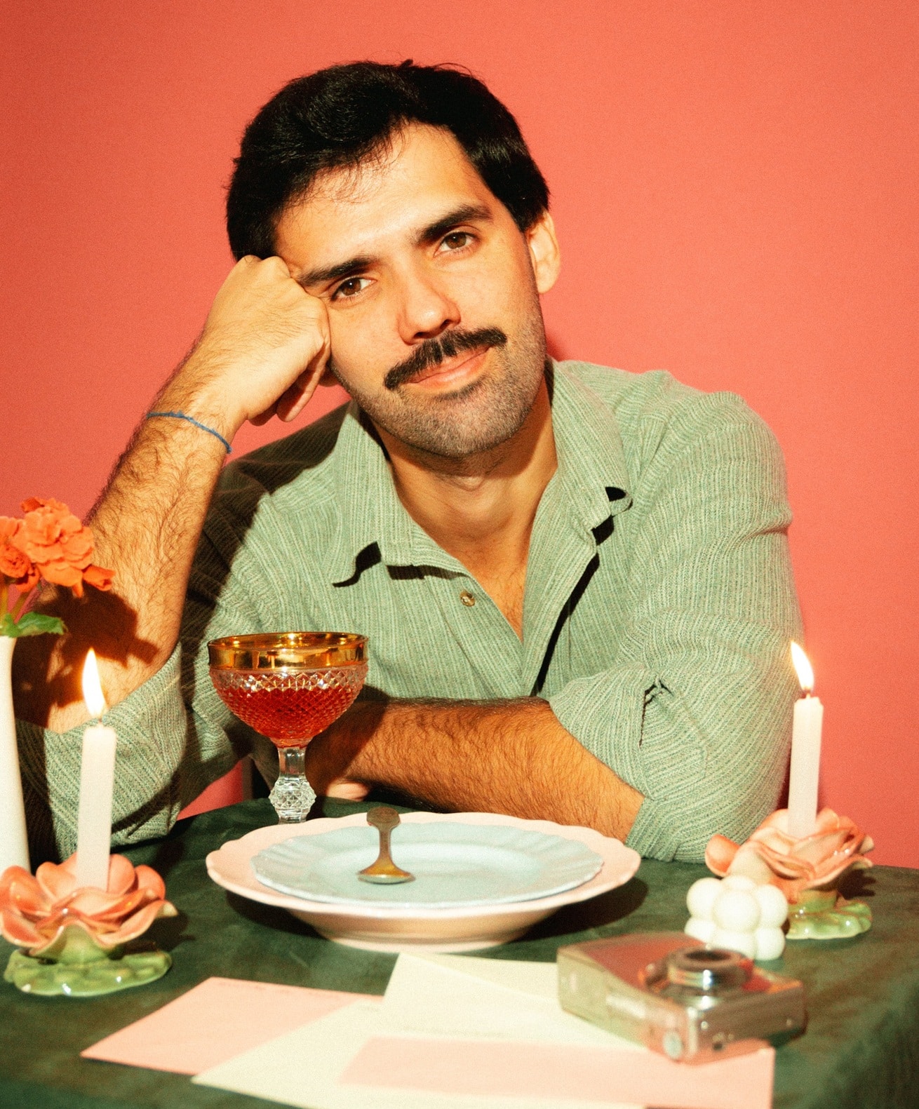 revistaprosaversoearte.com - Antonio da Rosa lan&ccedil;a &aacute;lbum 'Emocionado'