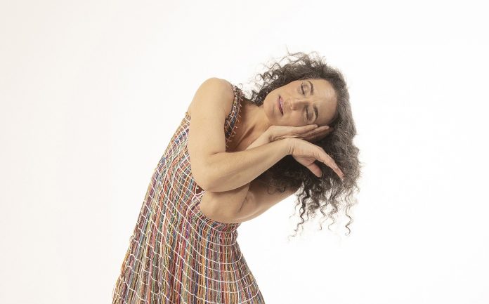 Badi Assad lança álbum ‘Parte de Tudo Isso’