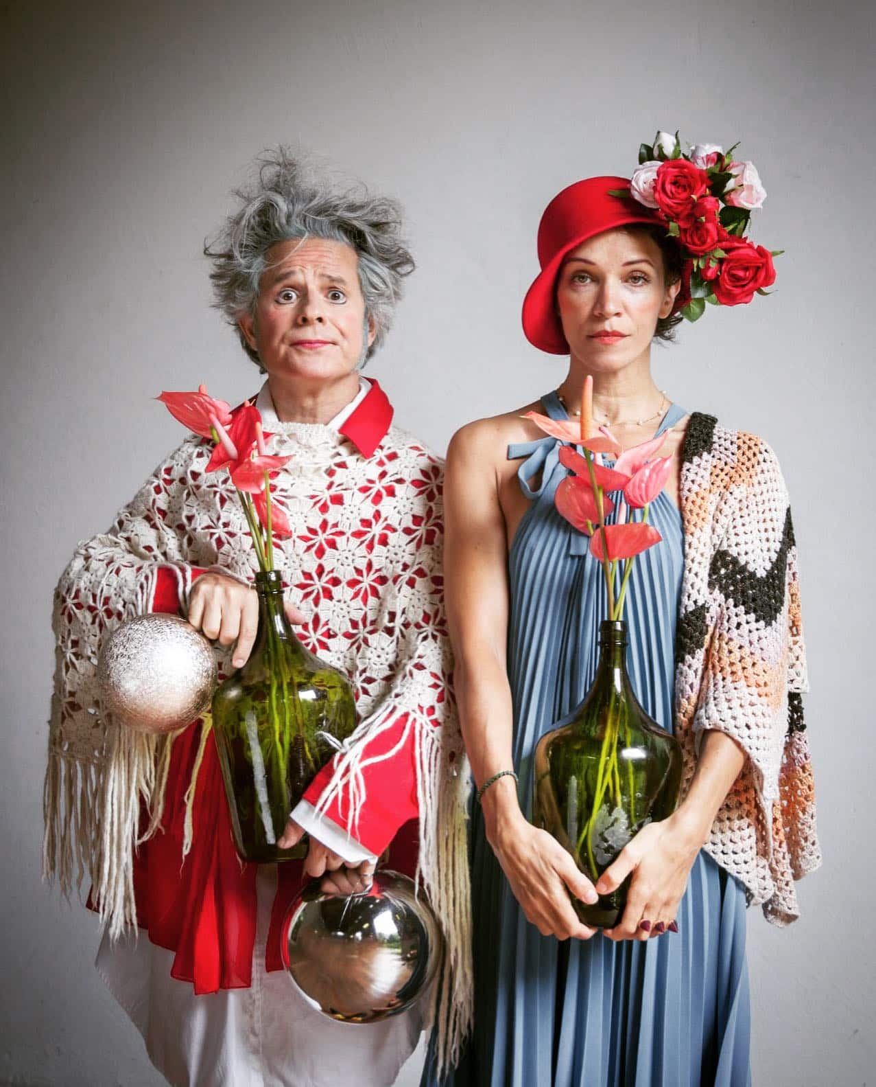 revistaprosaversoearte.com - Cia LaClass Exc&ecirc;ntricos usa habilidades do circo para contar hist&oacute;ria po&eacute;tica no Teatro Paulo Eir&oacute;