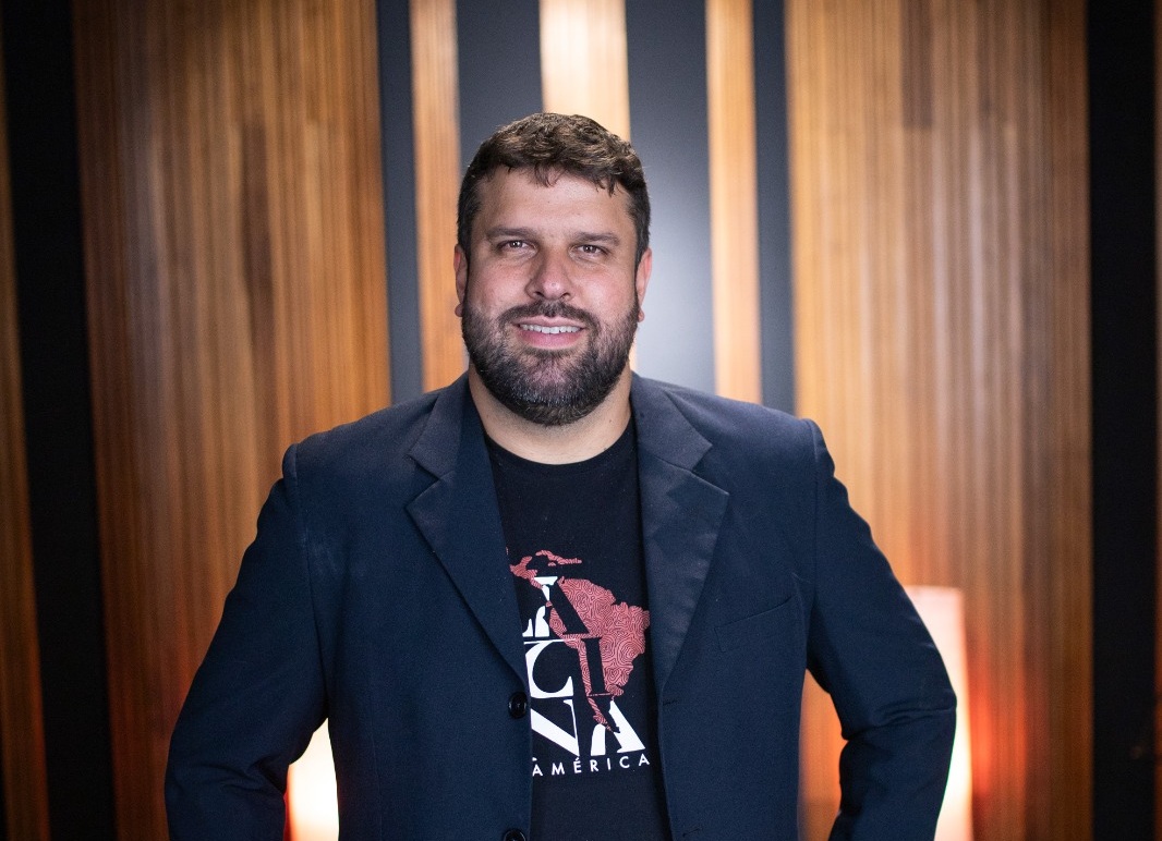 revistaprosaversoearte.com - Jo&atilde;o Marcondes lan&ccedil;a &aacute;lbum 'Vertigo', obra original para quarteto de cordas