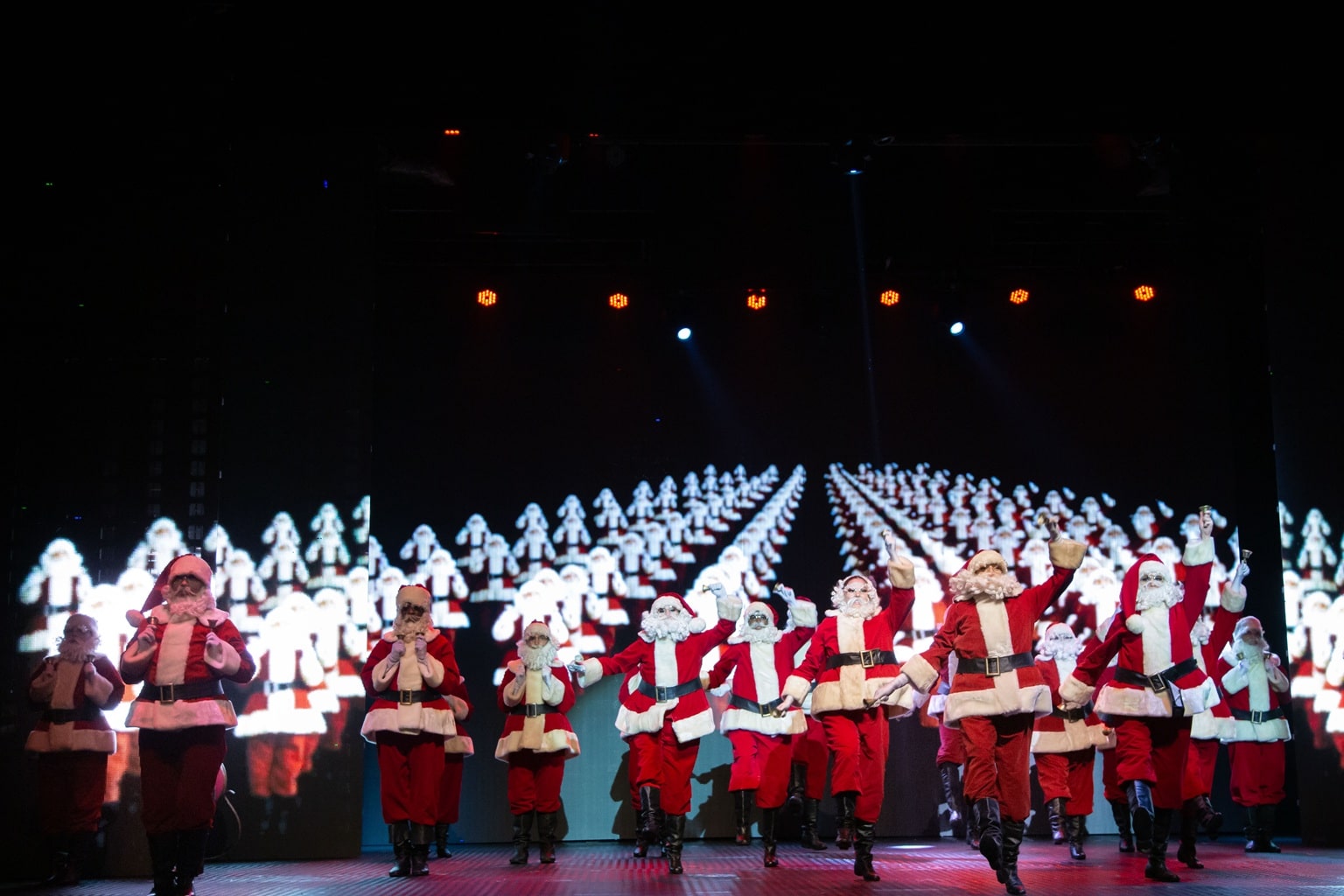 revistaprosaversoearte.com - Musical 'Natal M&aacute;gico' estreia no Teatro Claro, em S&atilde;o Paulo
