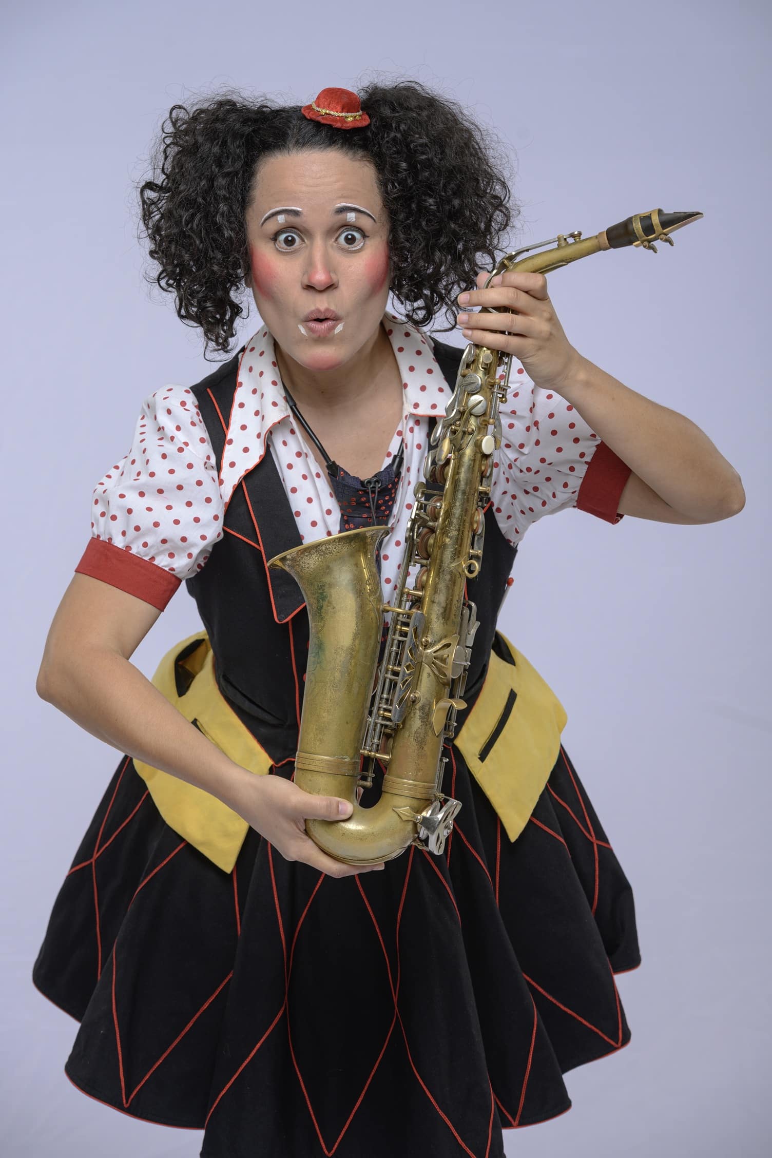revistaprosaversoearte.com - Teatro Oficina Uzyna Uzona | Cristiane Paoli Quito dirige espet&aacute;culo circense com Tet&ecirc; Purezempla