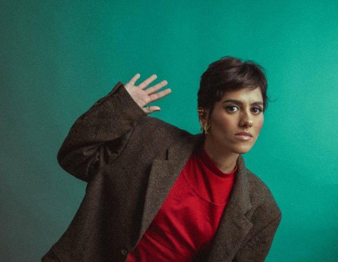 Thársila lança álbum ‘Rasante’