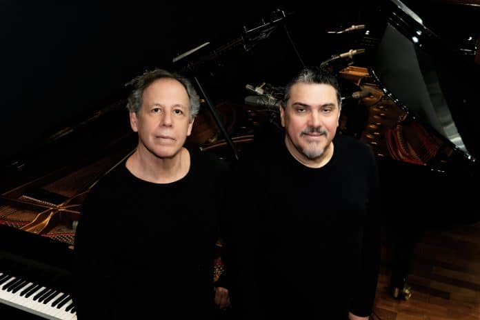 Fabio Caramuru e Marco Bernardo lançam álbum ‘Brazil on Two Pianos’